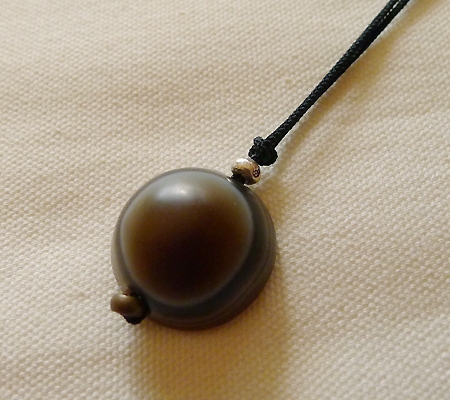 白縞瑪瑙ルックミ（羊眼天珠）チョーカー001 極上羊眼天珠 ヒマラヤ